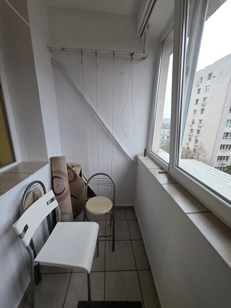 Prisaca Dornei, Titan, la Policlinica, 10 minute metrou, bloc reabilitat